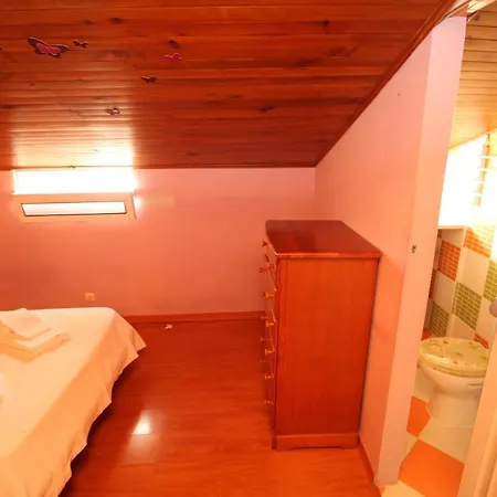 Urban Beach - Chezsonia Holiday home